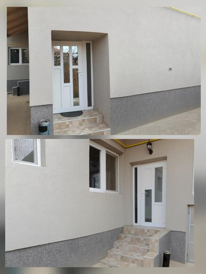 Carla'S Place Ap1 Oradea Exterior photo